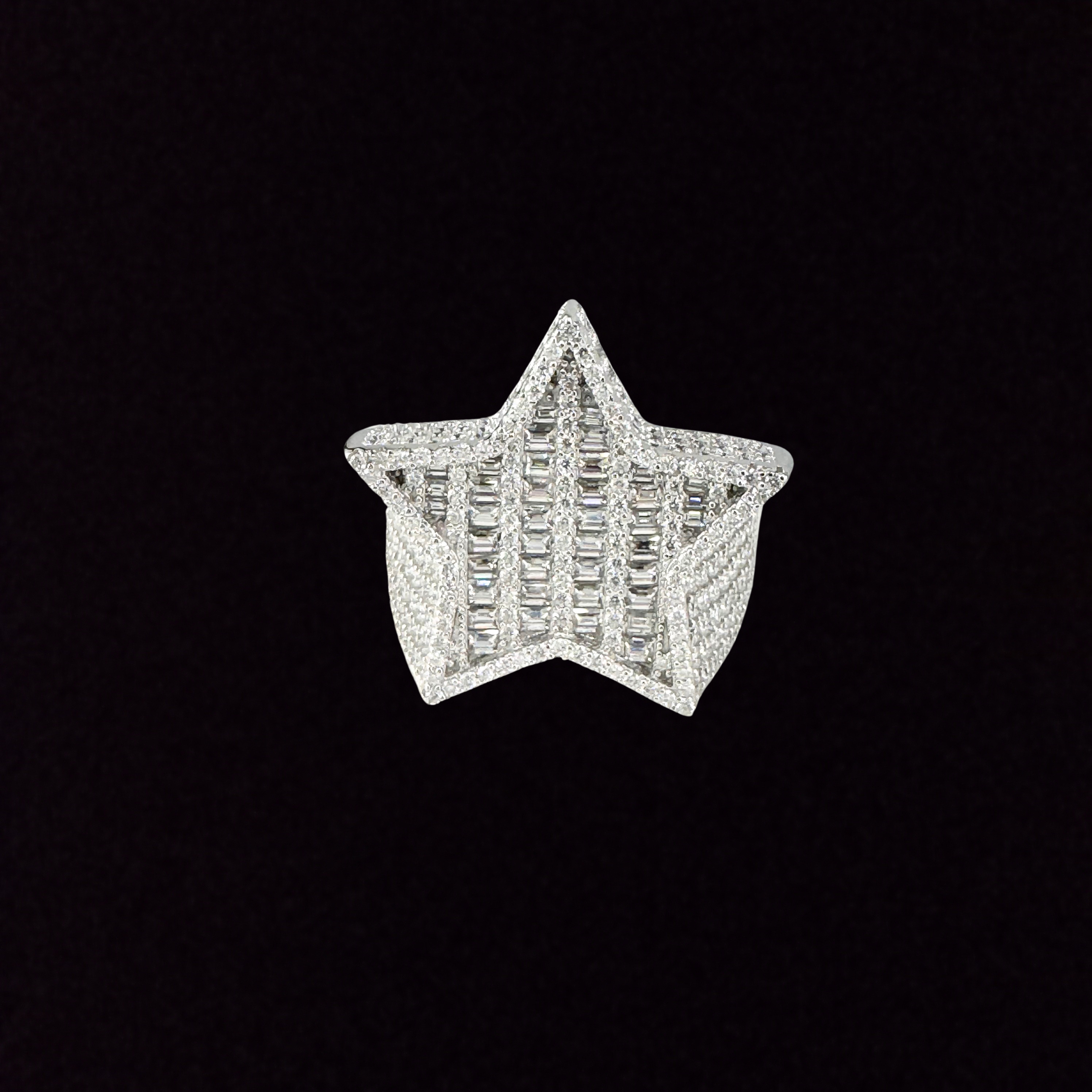 Moissanite in 925 Sterling Silver Star Ring