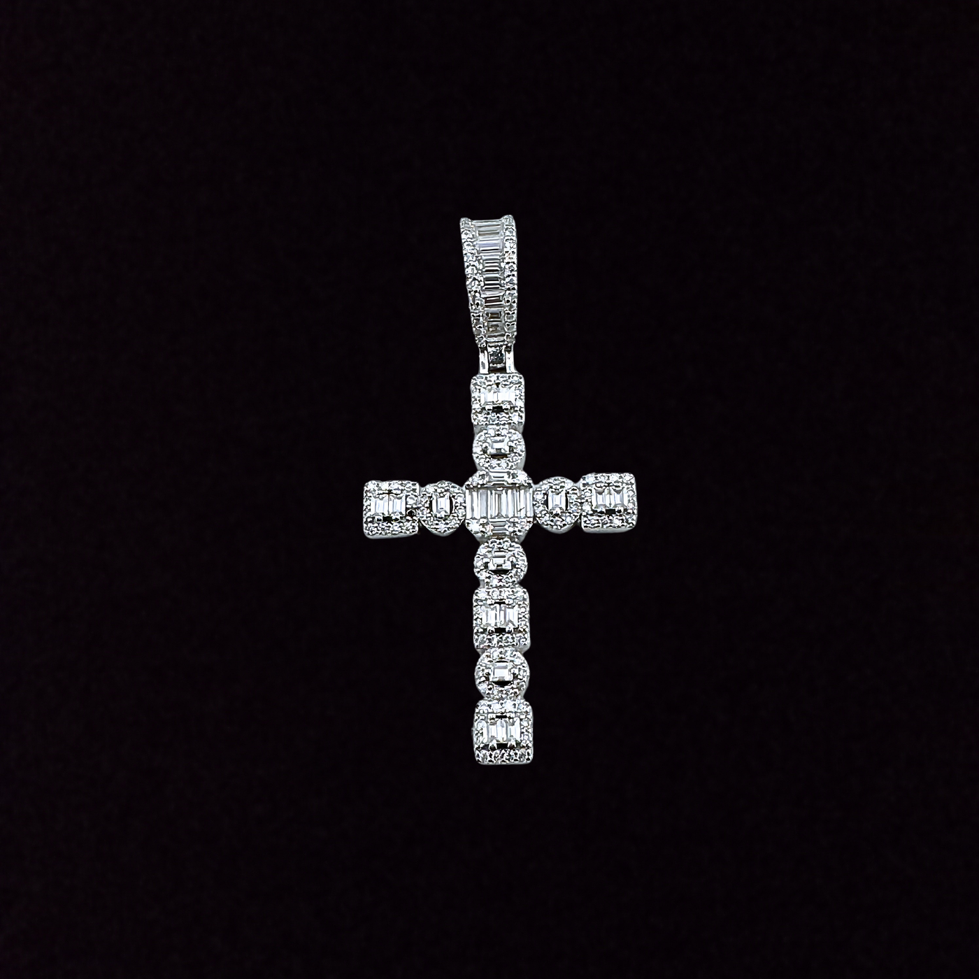 Moissanite in 925 Sterling Silver Cross Pendant