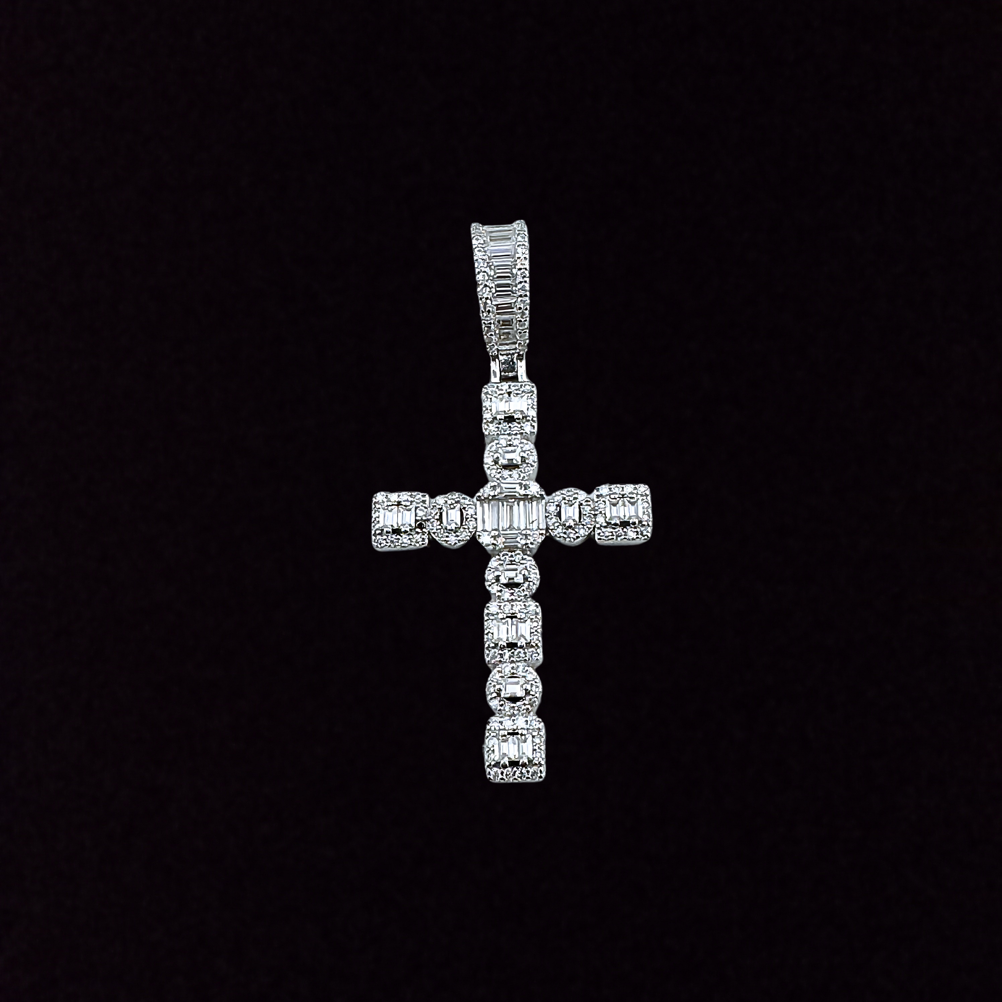 Moissanite in 925 Sterling Silver Cross Pendant