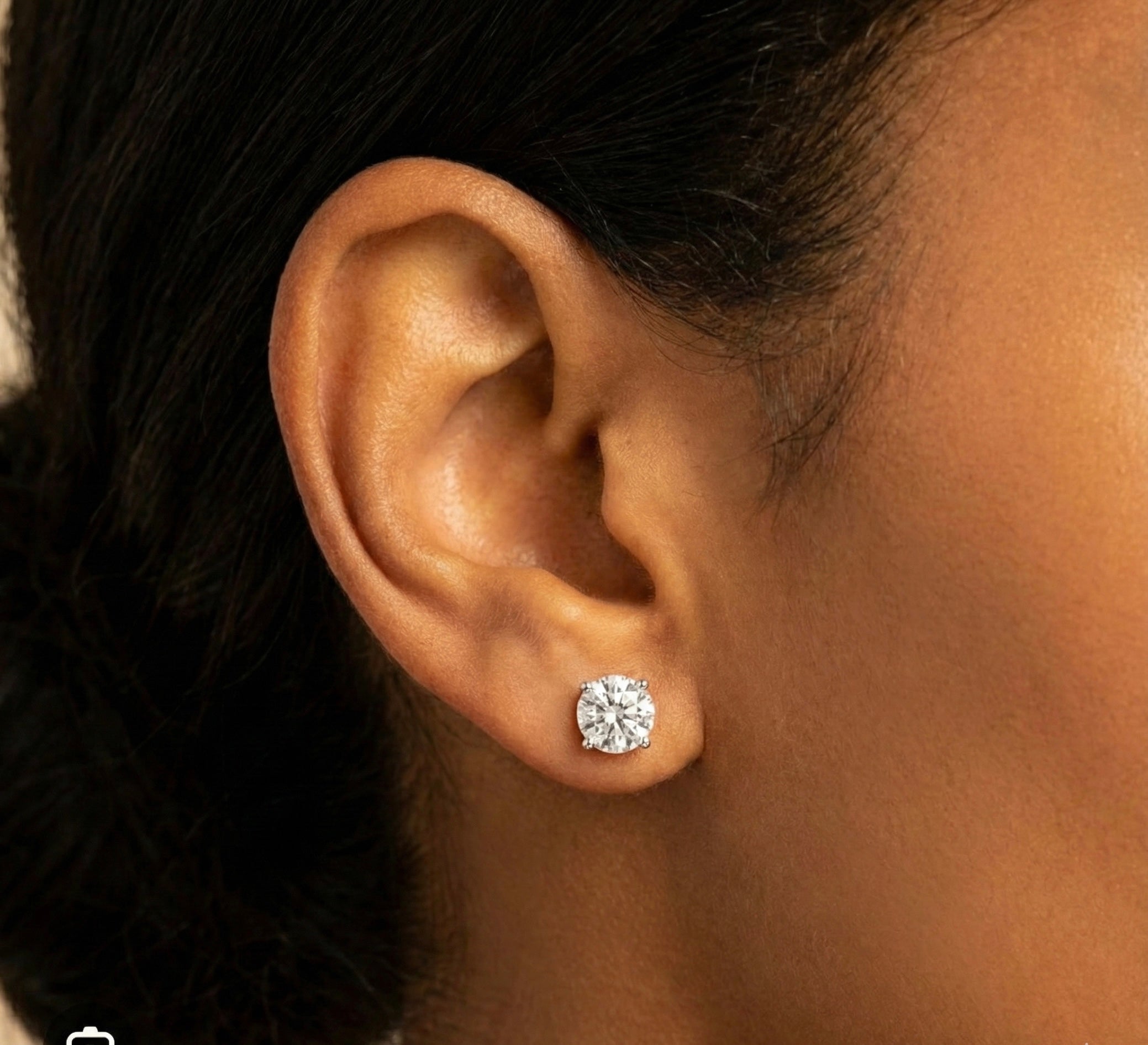 5MM (1Ct) Brilliant Cut Moissanite Stud Earrings