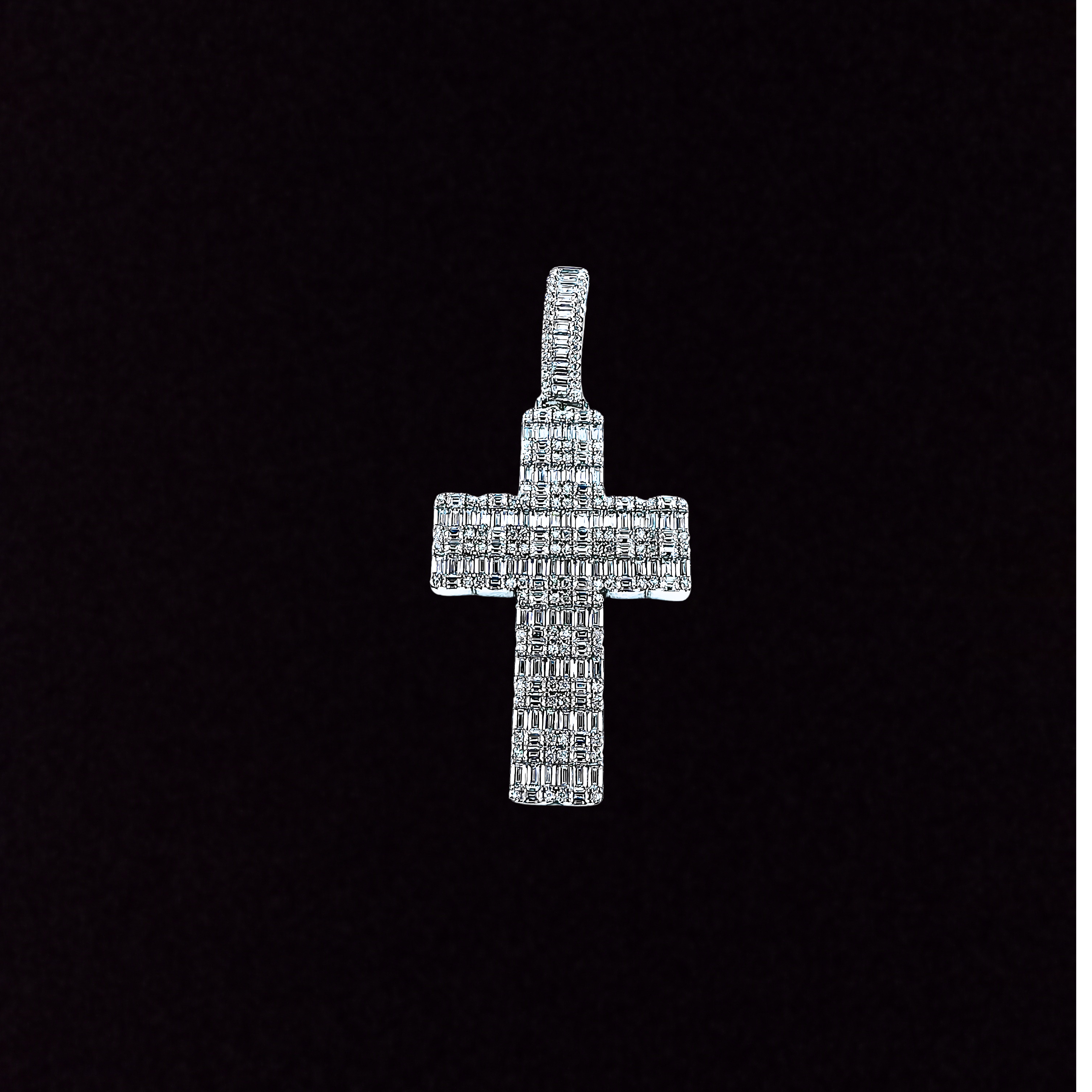 925 Sterling Silver and Moissanite Cross Pendant