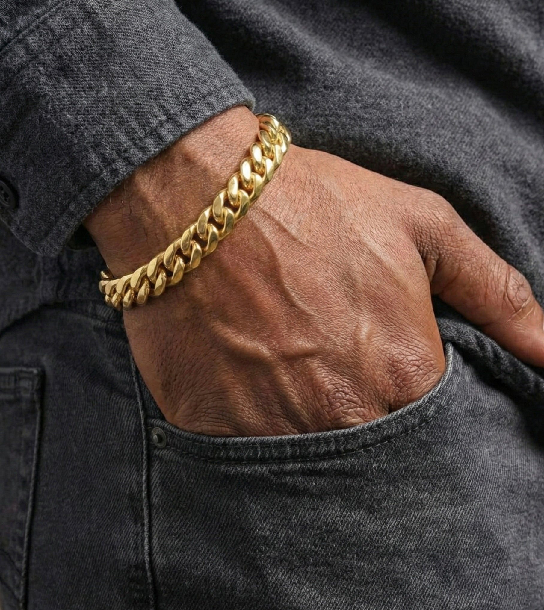 10MM Miami Cuban Bracelet In 18K Yellow Gold