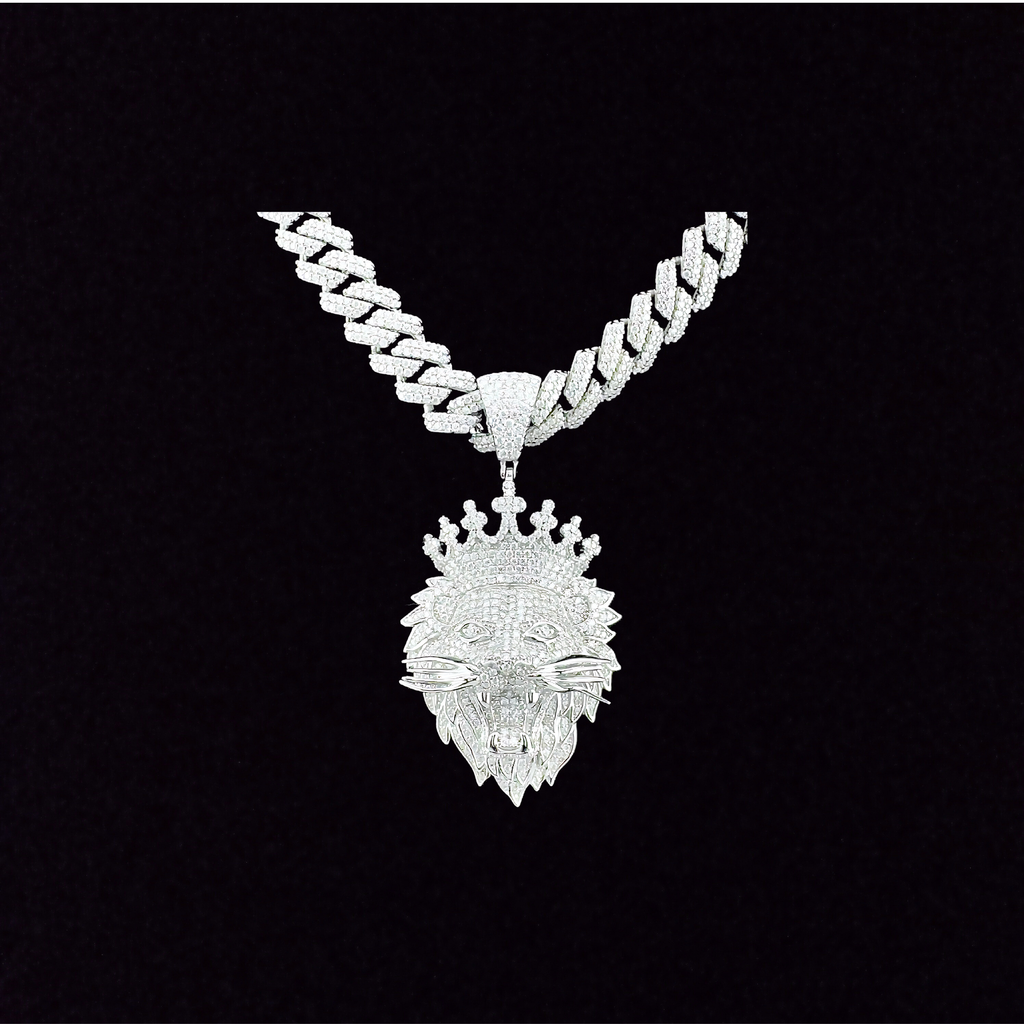 925 Sterling Silver and Moissanite Lion Pendant