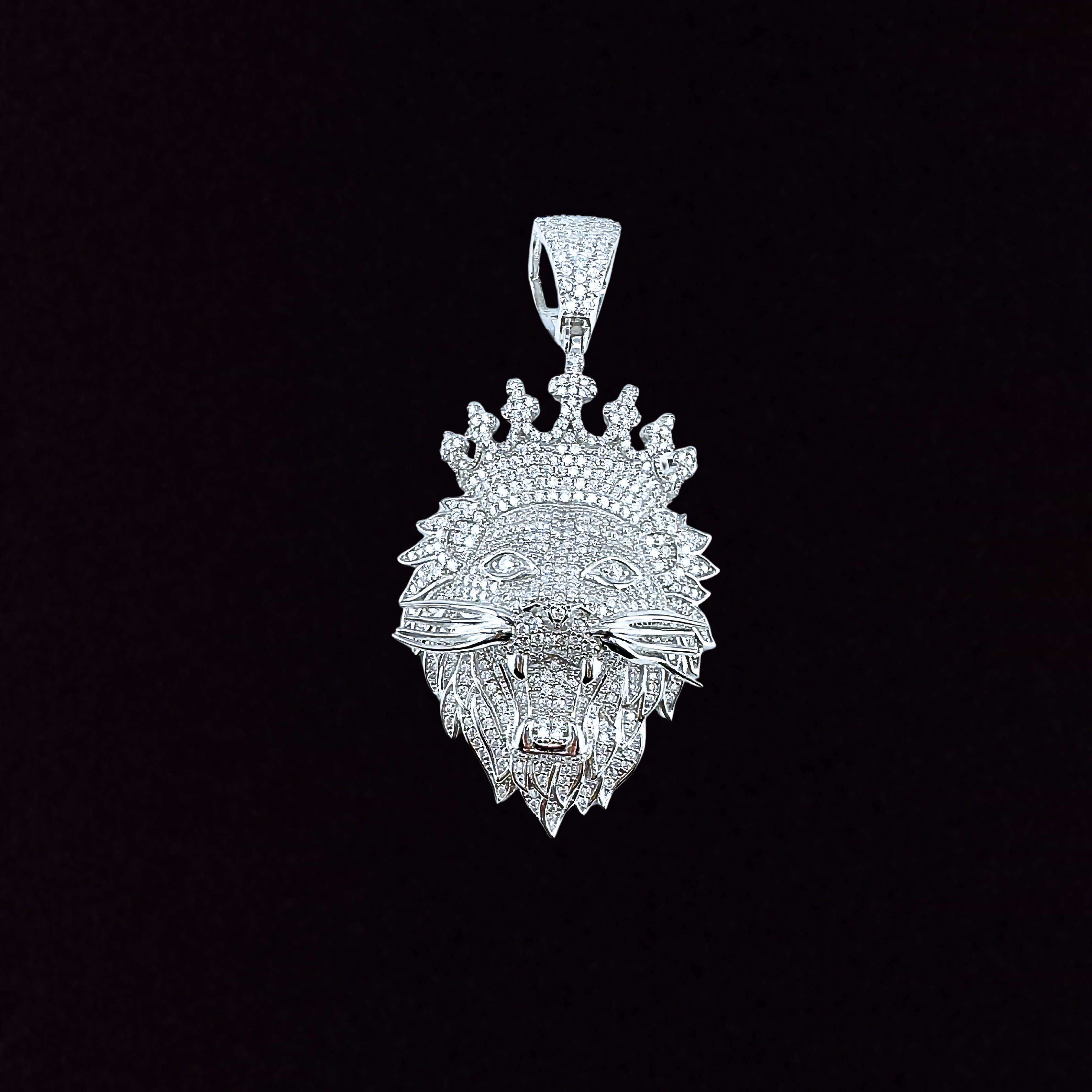 925 Sterling Silver and Moissanite Lion Pendant