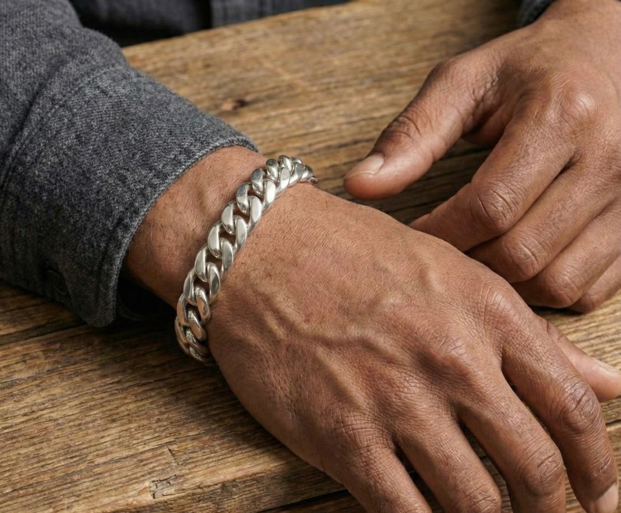 10MM Miami Cuban Bracelet In 18K White Gold