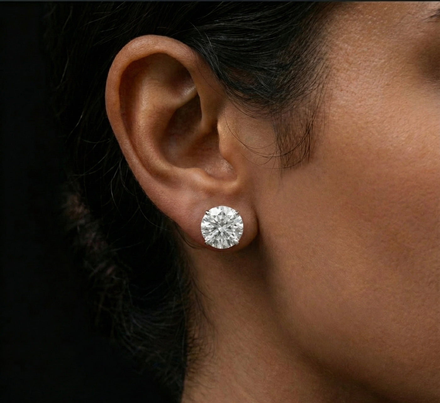 8MM (4Ct) Brilliant Cut Moissanite Stud Earrings