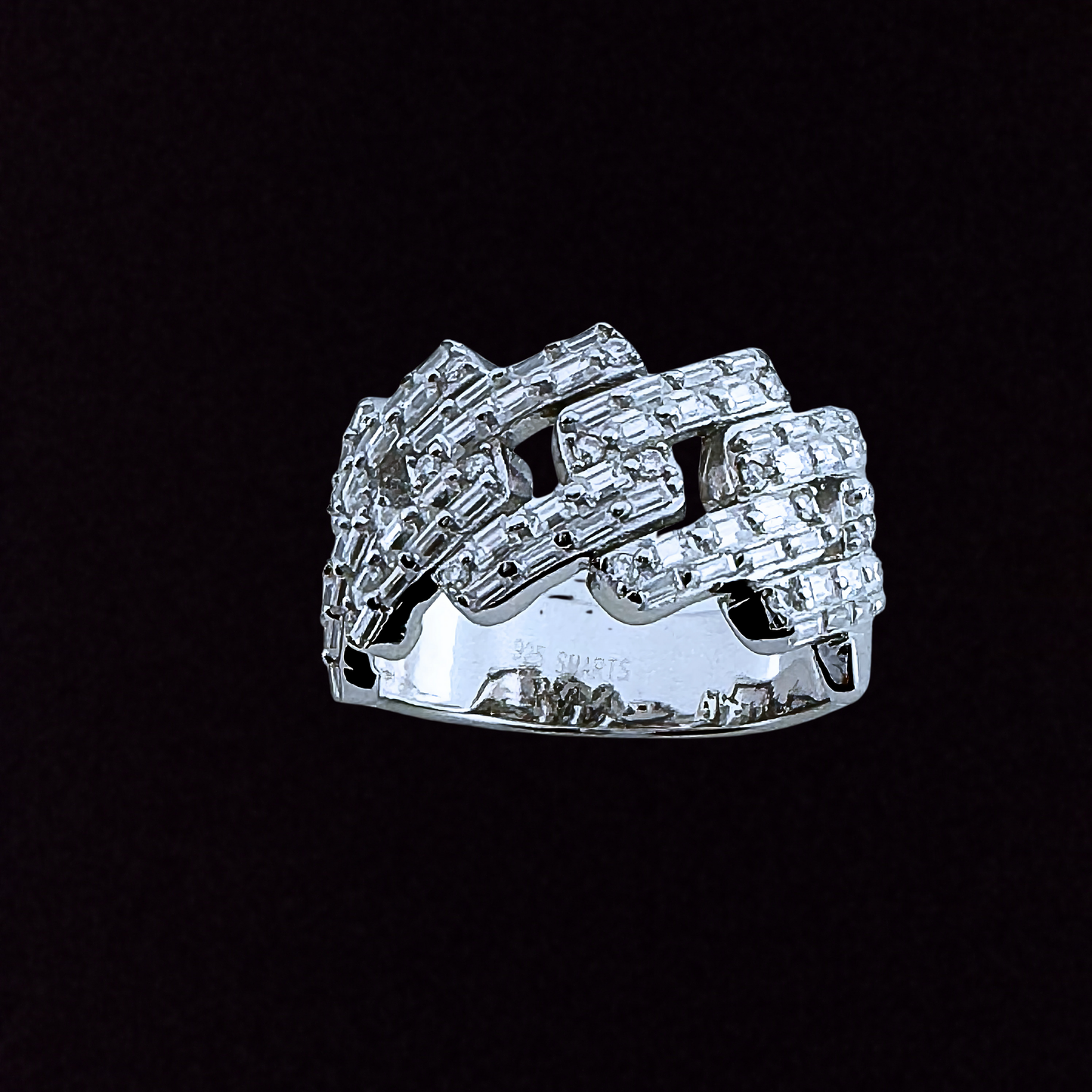 Baguette Moissanite Cuban Ring