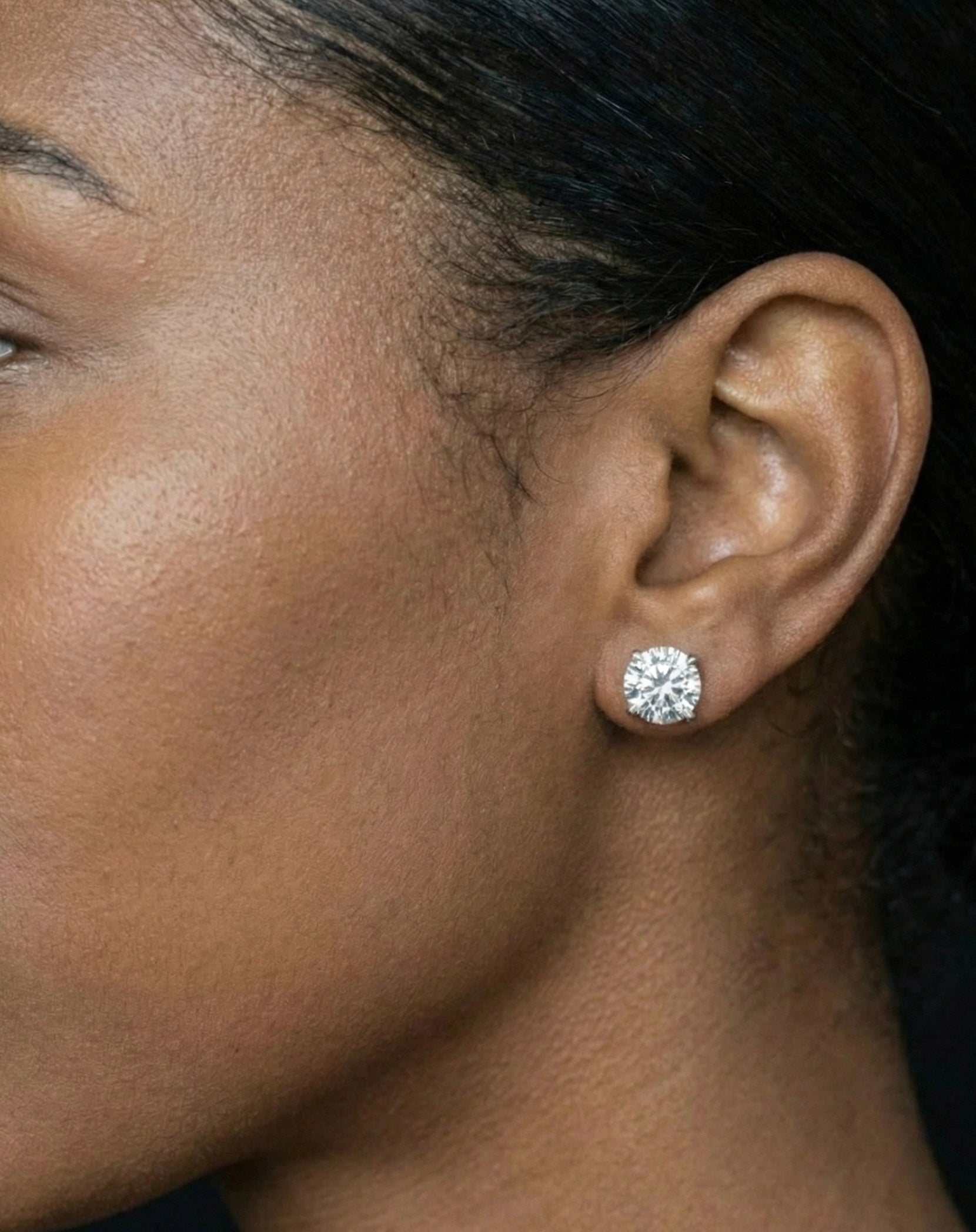 7MM (2.5Ct) Brilliant Cut Moissanite Stud Earrings