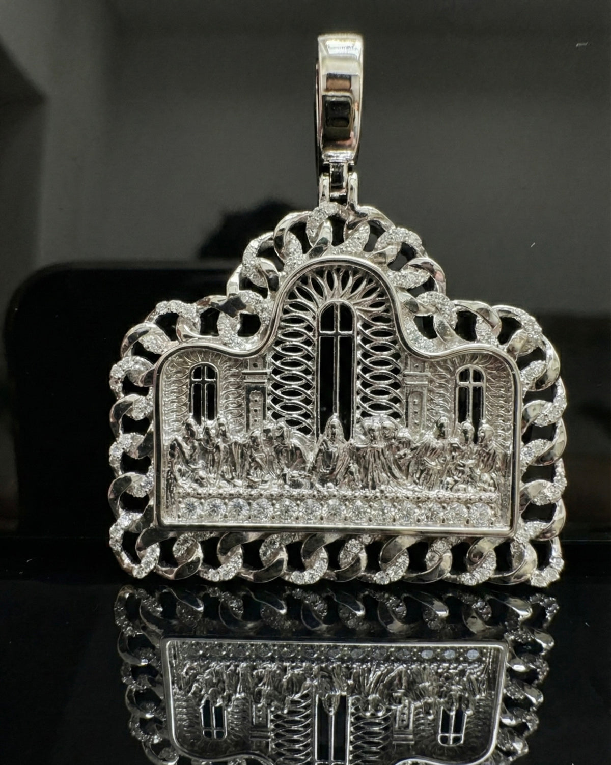 Arch Last Supper Moissanite Pendant