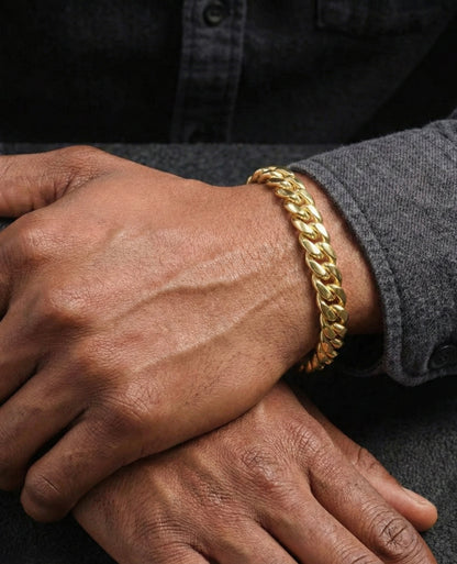 10MM Miami Cuban Bracelet In 18K Yellow Gold