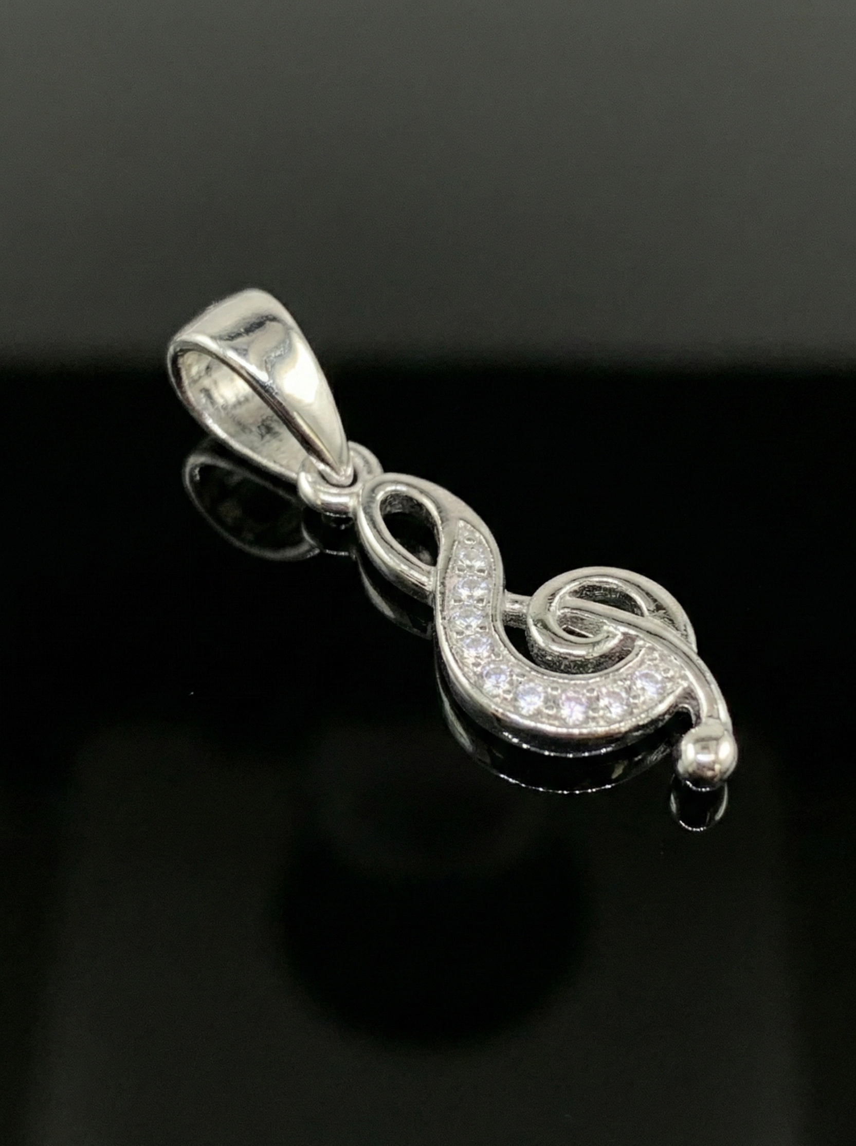 Moissanite Music Note Pendant