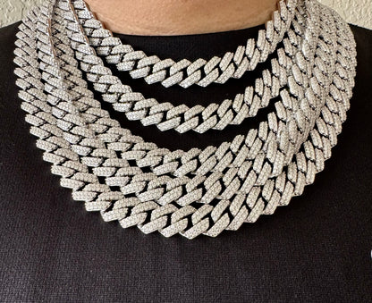 12MM Moissanite Diamond Cuban Necklace
