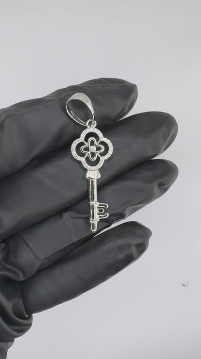 Clover Key Moissanite Pendant